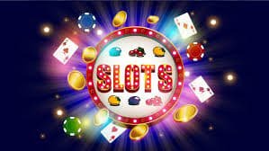 qq333apk APP ဖြင့် မြန်မာ ဘောလုံးပွဲများ live betting ဝင်ကစားနေသောမြင်ကွင်း